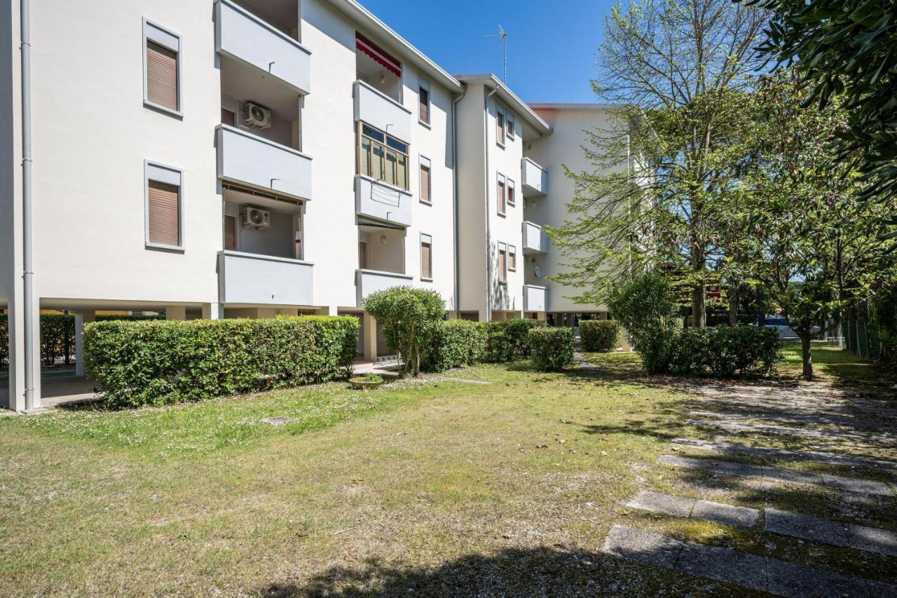 Condominio Trincarino Bibione Exterior foto